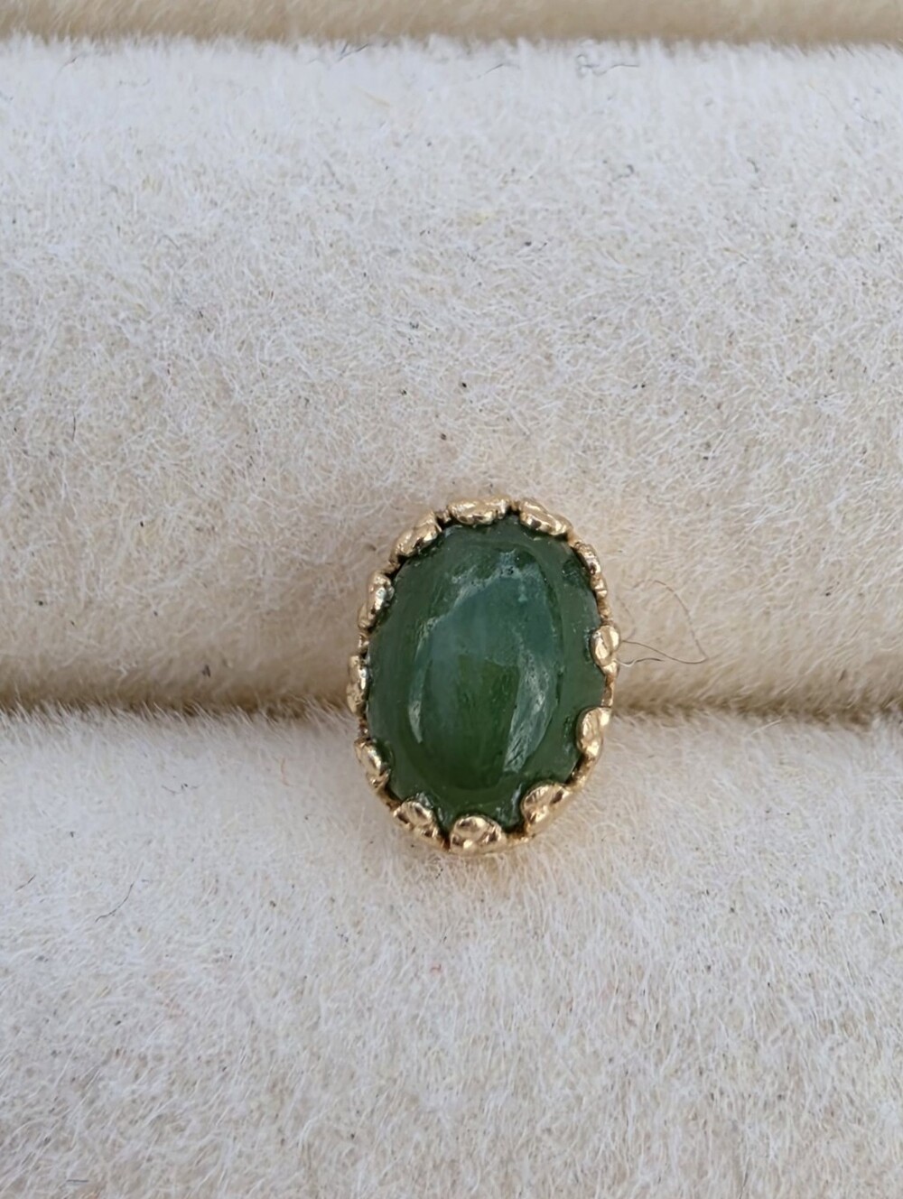 14K Gold Green Cabochon Stud Earring • Single Earring • 0.29 g